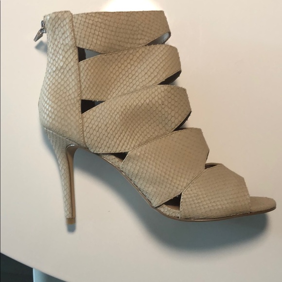 Faux Snakeskin Open Toes Heels- never worn!! - Picture 2 of 5